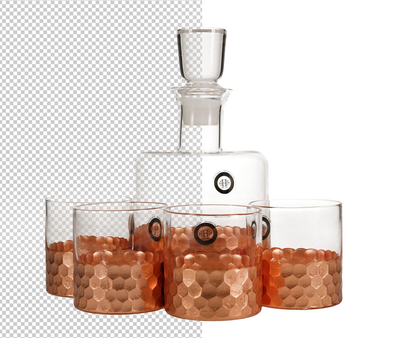 decanter-set-ortery-background-removal 永利3044noc官网 background removal feature makes it easy to shoot product photos on both a pure white or transparent background